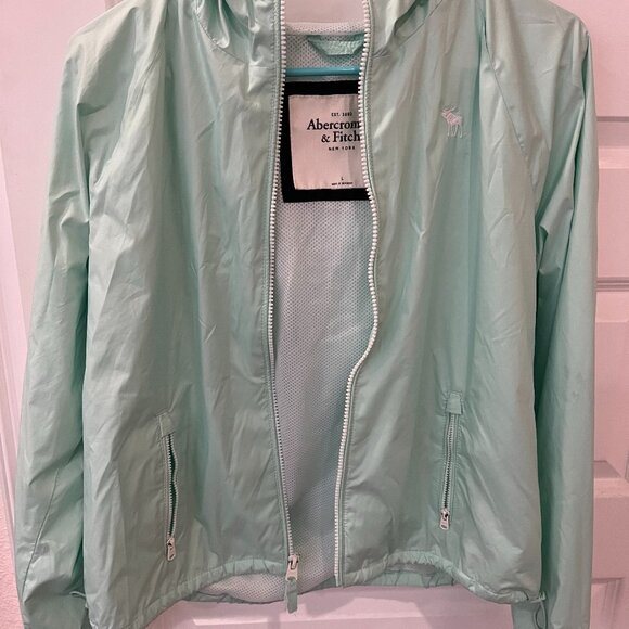 Abercrombie and Finch Seafoam Green Wind Breaker - Picture 2 of 3
